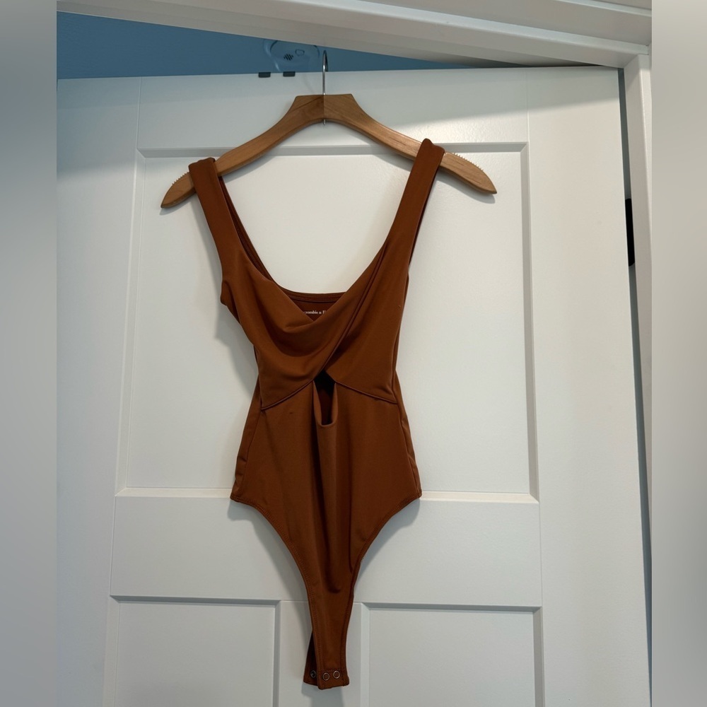 Abercrombie and Fitch Burnt Orange open front twist Body Suit size XS